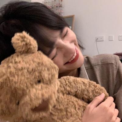 陆少的贫民千金