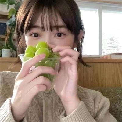 封闭女子监狱封面